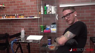 Amber Luke gets a asshole tattoo and a good fucking