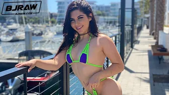 BJ Raw - Keira Croft Is Hot And Bothered