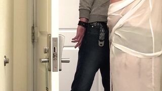 Delivery Flash Turns Me Into Slut Stranger Blowjob and Touching Flashing