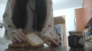 Giantess makes a sandwich and you are a ingredient.