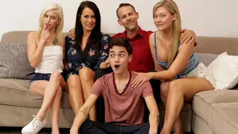 That Sitcom Show - The Exchange Student - American Hospitality
