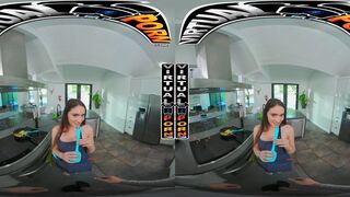Cum Enjoy Some Breakfast With Sera Ryder In VR