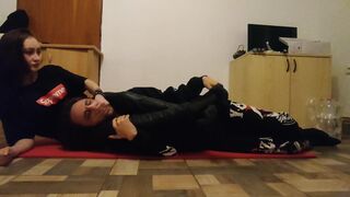 Headscissors - Leather leggings - Handgag