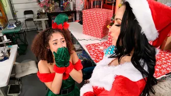 Mom Is Horny - Bad Elves Get Laid