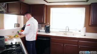 Jessicas Ryan gets a nice fuck by her Chef in the kitchen
