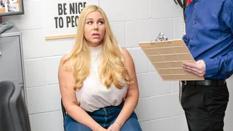 Extra porn video – Riding Extra Curvy MILFs Pussy At The Office