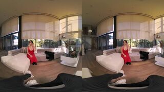 Curvy Babe Valentina Nappi Fucks During Interview VR Porn