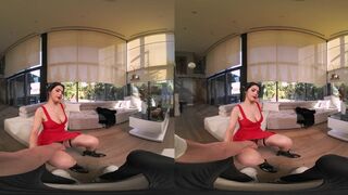 Curvy Babe Valentina Nappi Fucks During Interview VR Porn