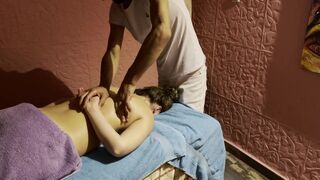 Pretty woman visited a Turkish massage parlor and received an intimate Massage with a Big ASS