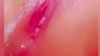 PAWG Teaches Her Cunt To Take Tentacles !!
