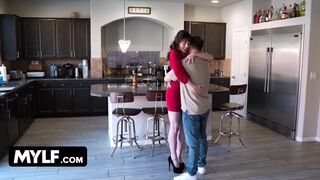 Beautiful MILF Jenna Noelle Let Stepson Fuck Her Hard And Explode His Cum Inside Her