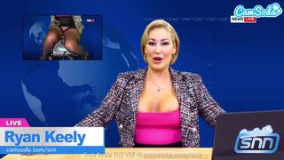 Big Tits MILF Ryan Keely Enjoys Sybian While Reading The News