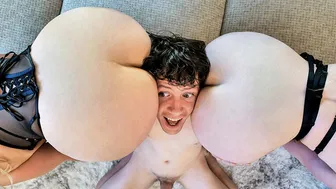 Bad MILFs - Makeout Tips For Mom