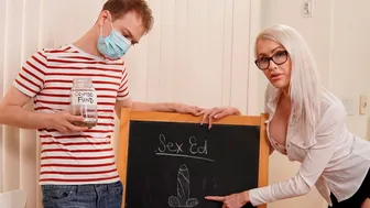 1000 Facials - Online Sex Ed Scene-01