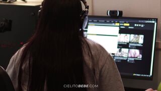 Cielitobebe famosa streamer tiktoker se le olvida cortar el vivo en twitch y la ven masturbarse (TRAILER)