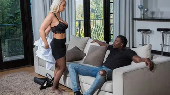 ThunderCock - London River Takes A Big Black Cock