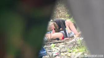 Czech Experiment - Petra Fucks A Guy In Bushes