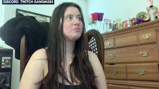 Twitch Streamer Flashing Her Boobs & Pussy On Stream and Accidental Nipslips #110