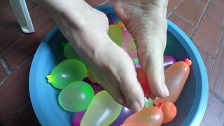 Exciting foot fetish with balloons