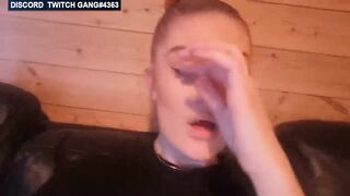 Twitch Streamer Flashing Her Boobs On Stream & Accidental Nipslips #135