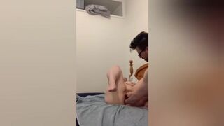 Hornyvee takes anal/pussy fisting and double fists!