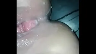 Girlfriend sends video by whatsapp and cums a lot