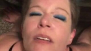 Cum craving Milf Amanda gets facial from Tinder hook up!