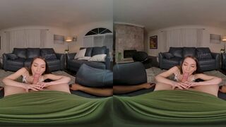 Naughty Neighbor Sera Ryder Needs An Assistance For Wet Pussy VR Porn