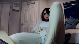 Miki & Celli Pt4! Kigurumi doll Celli plays with her zentai covered pussy, look zentai feet and toes