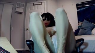 Miki & Celli Pt4! Kigurumi doll Celli plays with her zentai covered pussy, look zentai feet and toes