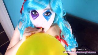 Crazy Clown Kiwwi blows on balloons and dick! Can I make your cock POP!?