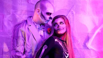 Erotica X - Zombie Halloween