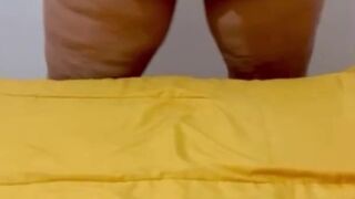 Mia Giantess BBW buttcrush a tiny man Trailer