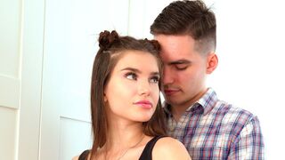 Porn World - Sexy Teen Nata Paradise Gives Her Tight Pussy to her BF GP2180