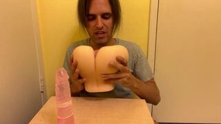Marco reviews thanks you for the amazing free peach and banana toys #vegan