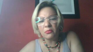 57 - I ATE MY HOT AUNT - INSTAGRAM @LOLAHISTORIA - PIX elainesouza1409@gmail.com - email lolacontosehistorias@gmial.com