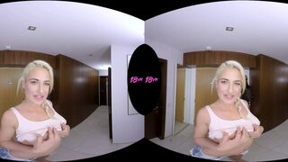 Hard Fucking For Lusty Nicole Vice VR Porn