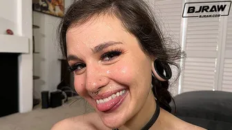 BJ Raw - Luna Lovely Has A Lovely Throat