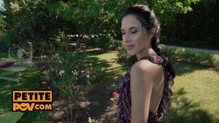 Anal fucking in the park with sex stranger Alyssa Bounty