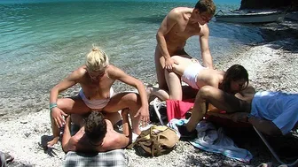 Goldwin Pass - real public german beach orgy