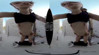 Virtual Reality Brunette Teen Fucks The Worker - Amateur 3D Porn