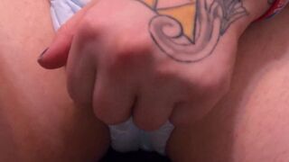 Trans Girl Wetting Her Diaper And Rubbing