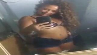 hot black girl streaming live on periscope