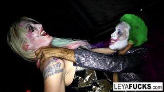 Cos Play Whorley Quinn gets fucked by the Joker