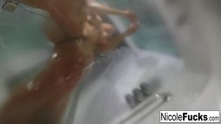 Pornstar Nicole Aniston takes a long steamy shower