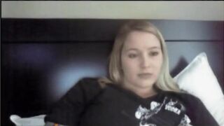 Webcam Blonde Curvy Girl with Wet Pussy - Omegle dare Game