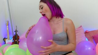 Farting on Balloons!! Cherry Adams Had Fun with her Colorful Baloons and Her Gassy Asshole - FARTS