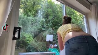 Amy window cleaning TikTok challenge