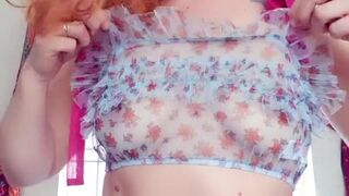 (from Youtube; uncensored) Outfit try on - boohoo - Crop top