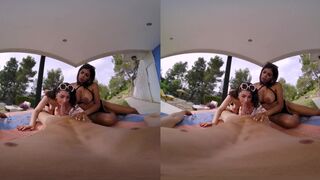 Unbelievable Threesome With Curvy Babes Sheila Ortega and Valentina Nappi VR Porn